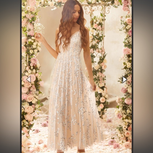 Needle & Thread Dresses & Skirts - Needle & Thread Floral Evermore Gown